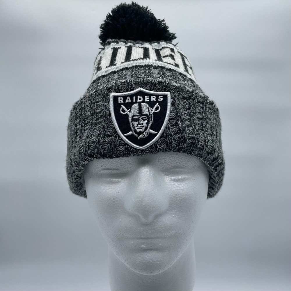 New Era NFL Sideline‎ Spirit Las Vegas Raiders Sport Knit Cuffed Pom Beanie Hat